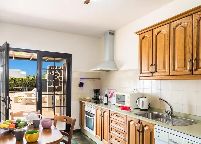 Yeray By Villa Playa Blanca (Lanzarote)